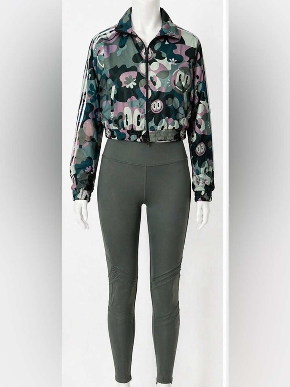 Brand New Adidas’s Outfit.